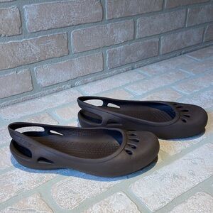 Crocs Malindi Brown Slingback Ballet Flat, Women’s Size 7